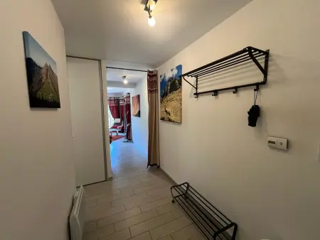 Appartement 2 chambres Châtel, balcon sud-ouest : photo 3
