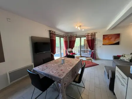 Appartement 2 chambres Châtel, balcon sud-ouest : photo 6