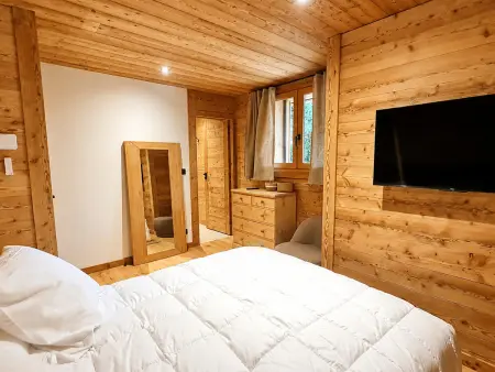 Appartement 80m² vue montagne, terrasse sud - La Clusaz : photo 7