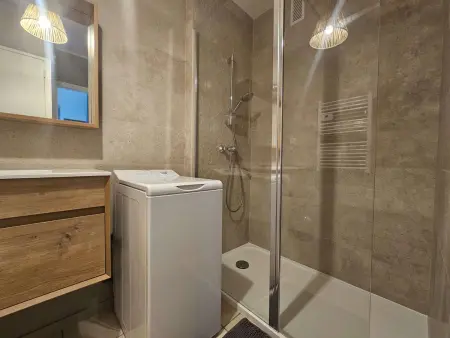 T3 rénové climatisé avec garage - Balaruc-les-Bains : photo 11