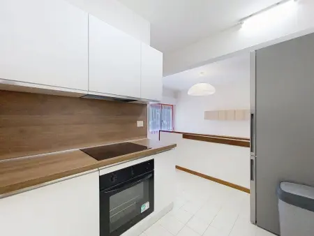 Apt rénové 54 m² avec terrasse à 450 m de la mer : photo 12