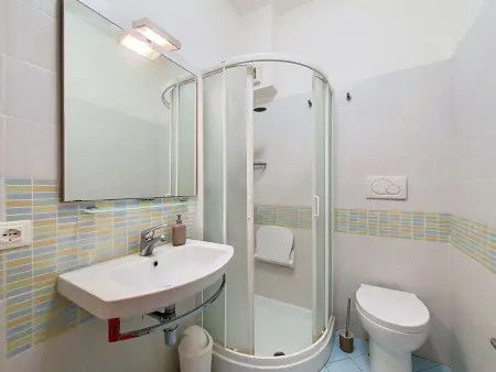 Apt rénové 54 m² avec terrasse à 450 m de la mer : photo 24