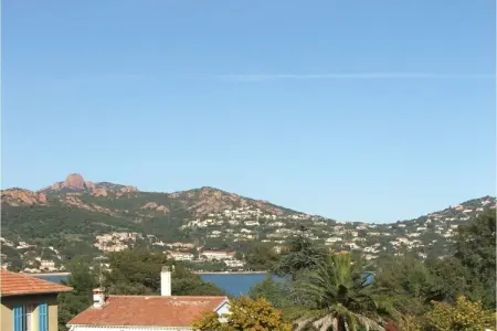 Appartement 2 pièces en bord de mer à Agay : photo 5