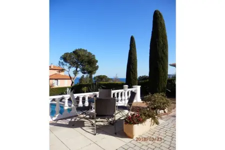 Appartement 2 pièces en bord de mer à Agay : photo 6