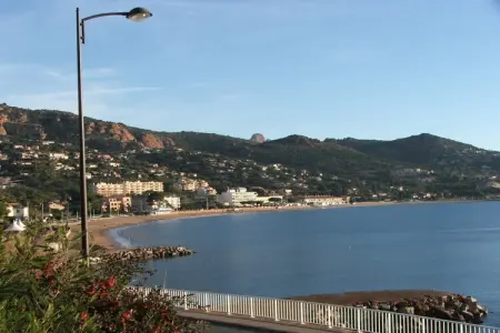 Appartement 2 pièces en bord de mer à Agay : photo 18