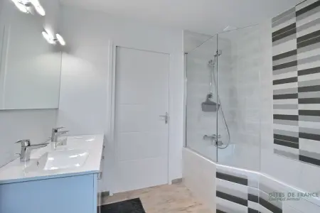 Maison 3 chambres à Quessoy, deux espaces indépendants : photo 38