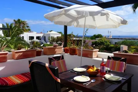 Appartement Tropicana à Puerto del Carmen, vue mer
