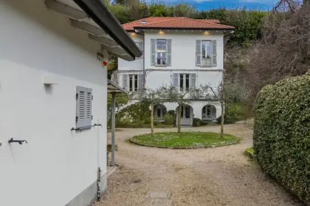 Villa Olga – Piscine privée lac de Côme, Tremezzina : photo 1