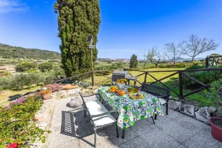 Maison Portoferraio avec jardin et barbecue