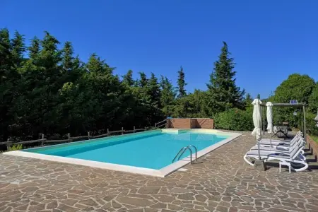 Villa toscane avec piscine privée à Lustignano : photo 2