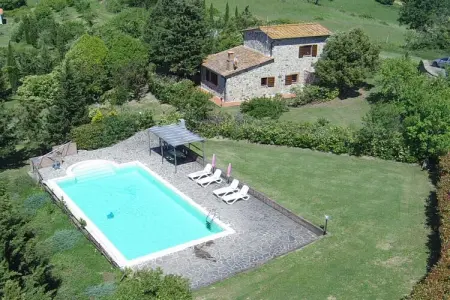 Villa toscane avec piscine privée à Lustignano : photo 10