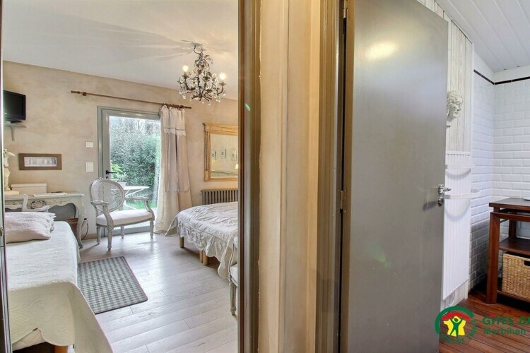 Maison 1 chambre avec deux jardins à Auray - Photo 10