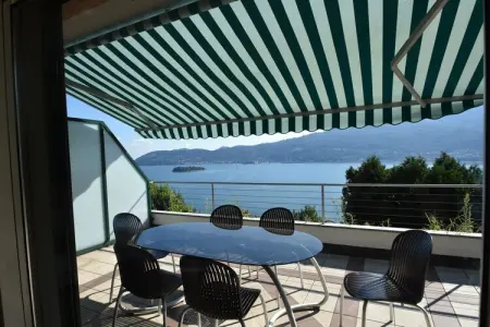 Location appartement à Verbania, Appartement à Verbania près du lac et îles