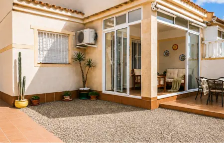 Maison 2 chambres avec piscine à Torrevieja : photo 2