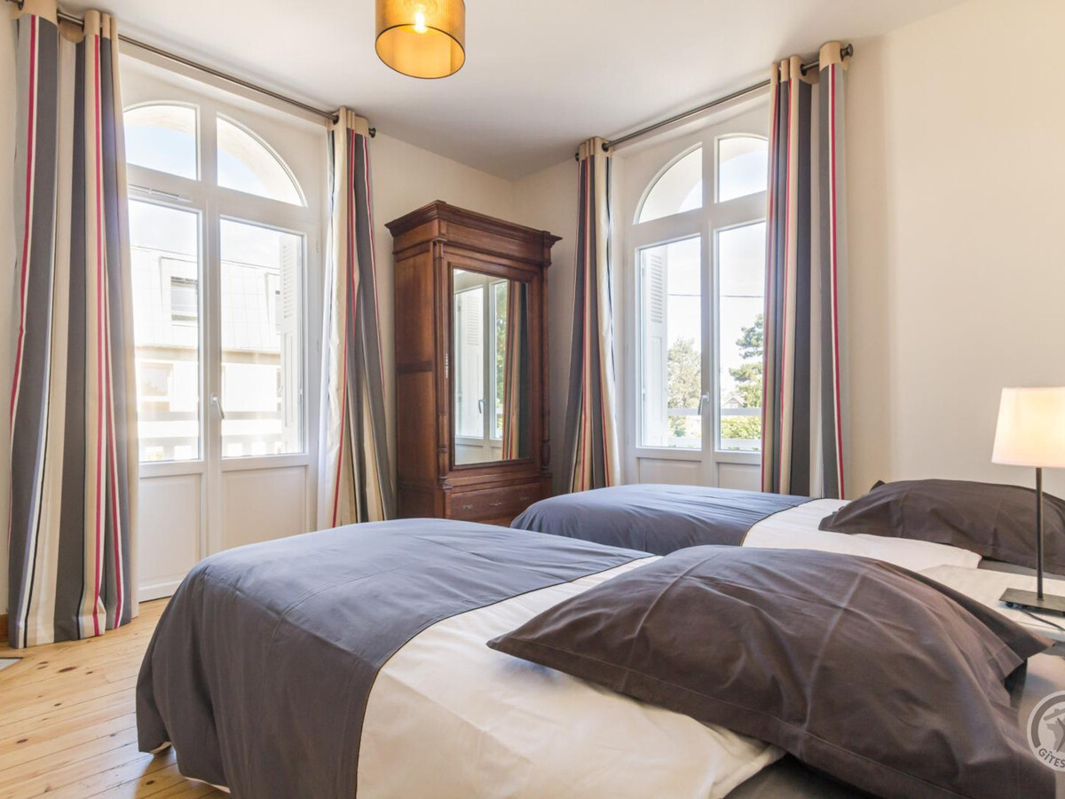 Villa 15 pers., 6 chambres rénovée à Jullouville - Photo 16