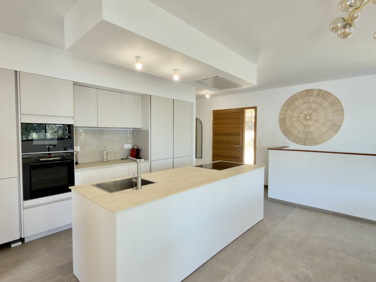 Villa 8 pers. à Olmeto : vue mer et piscine - Photo 8