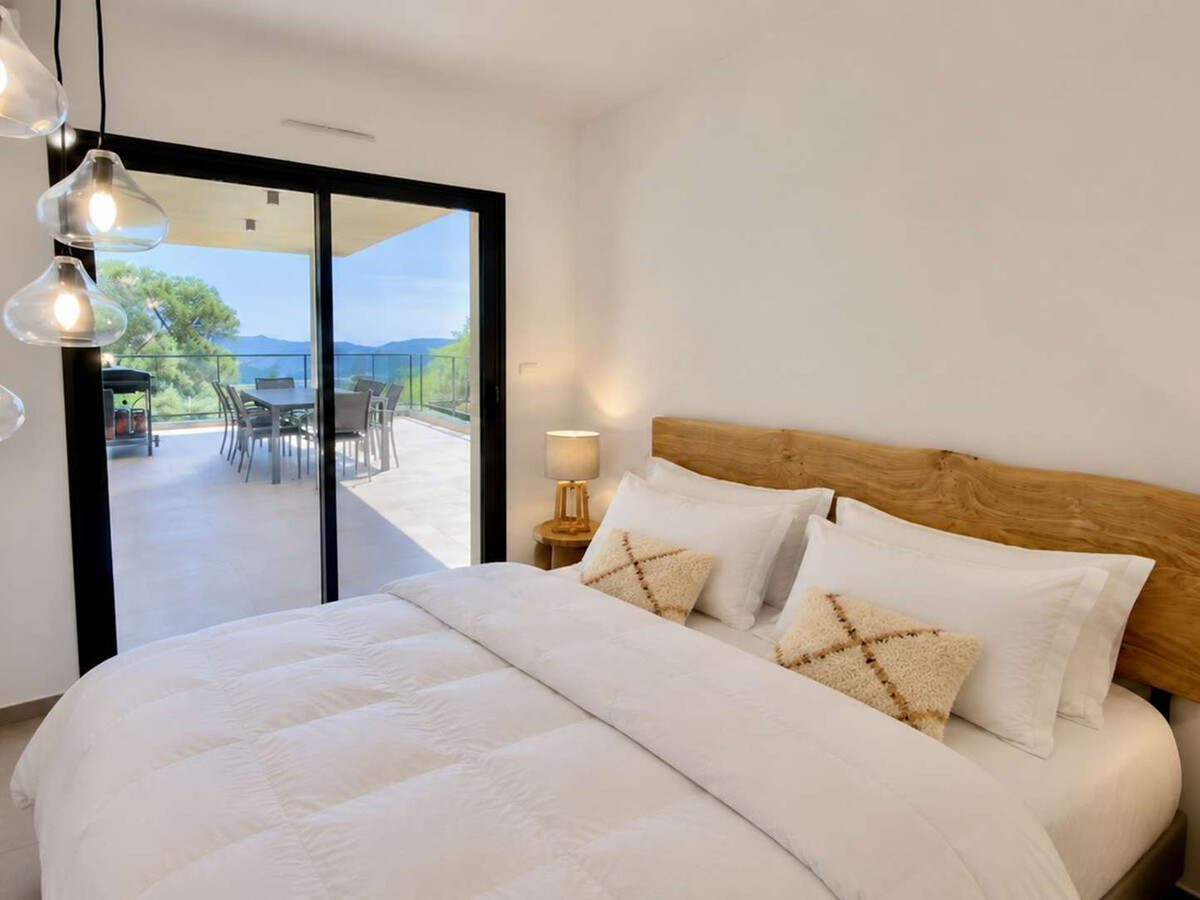 Villa 8 pers. à Olmeto : vue mer et piscine - Photo 13