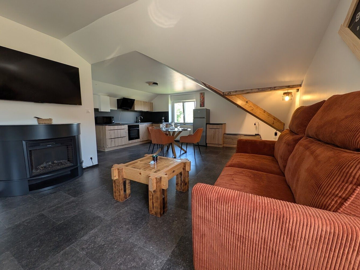 Appartement 2 pers. avec étangs privés à Hadol - Photo 9