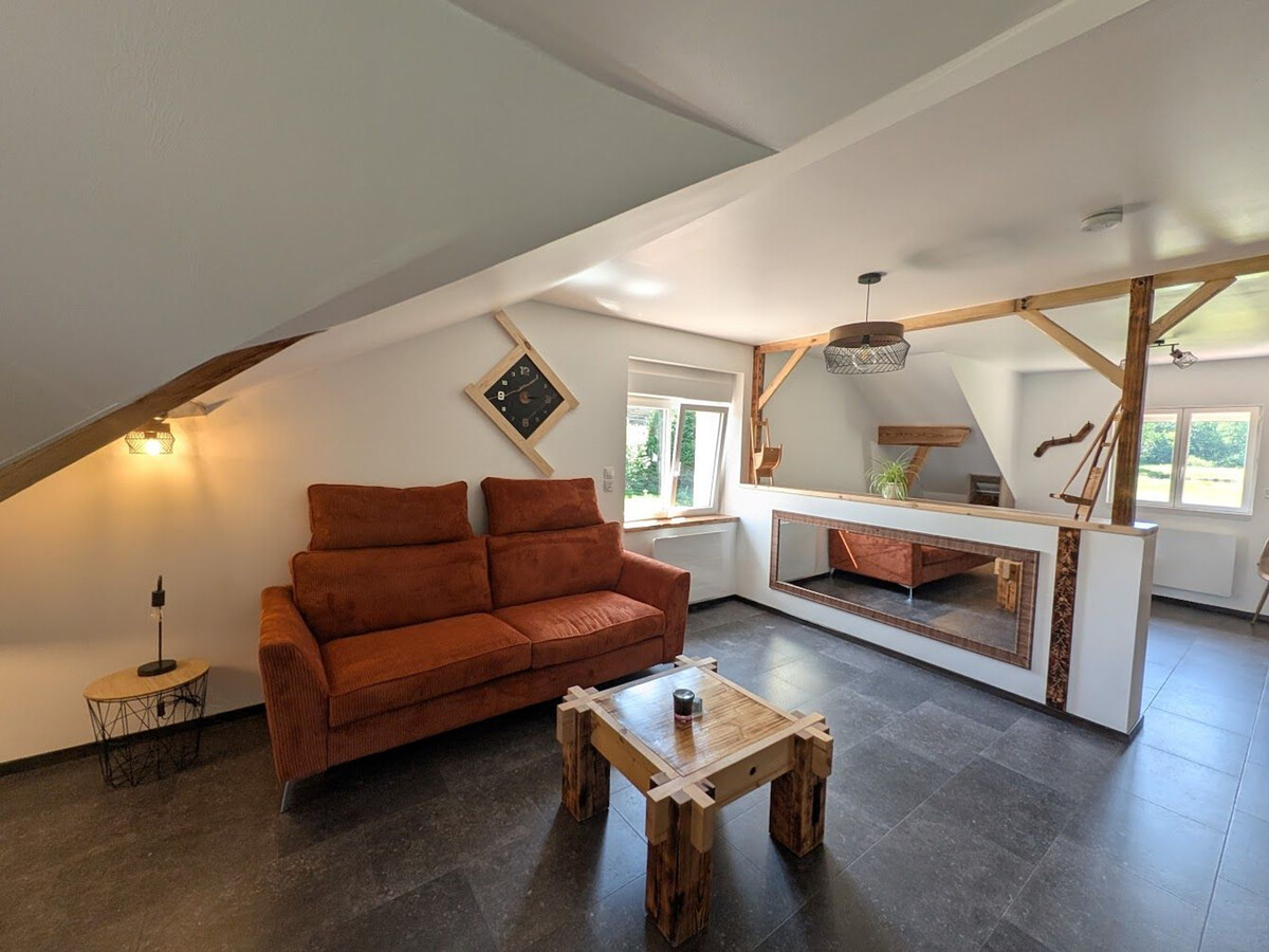 Appartement 2 pers. avec étangs privés à Hadol - Photo 12