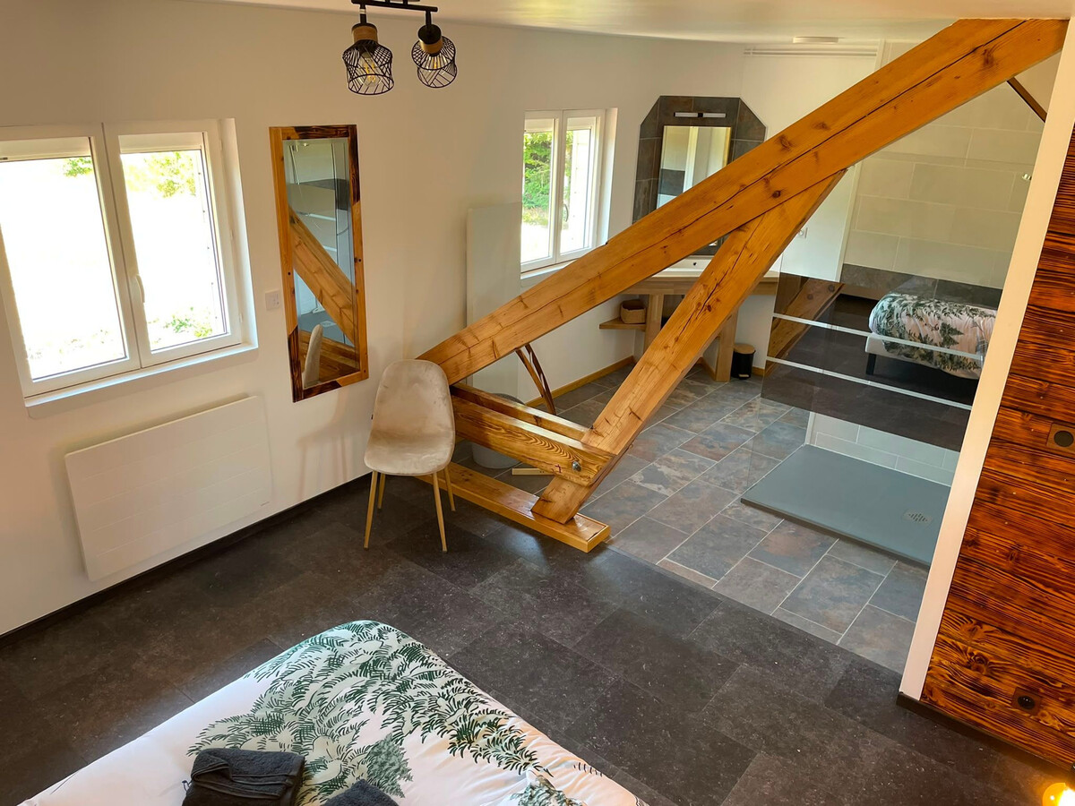 Appartement 2 pers. avec étangs privés à Hadol - Photo 20