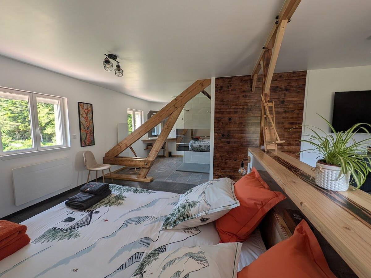 Appartement 2 pers. avec étangs privés à Hadol - Photo 23
