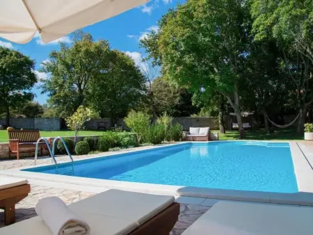 Luxusvilla mit Garten und Pool sowie herrlicher Aussicht : photo 41