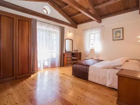 Luxusvilla mit Garten und Pool sowie herrlicher Aussicht : photo 48