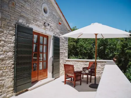 Luxusvilla mit Garten und Pool sowie herrlicher Aussicht : photo 50
