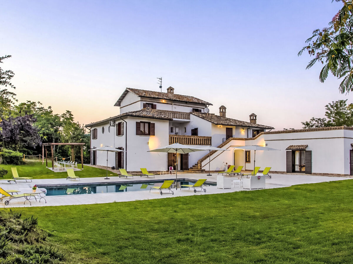 Villa Denise, 13 pers., piscine et vue panoramique - Photo 12