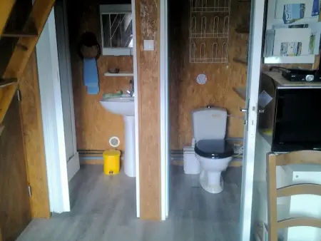 Maison conviviale Chaumard 40 m², jardin, Location Bungalow 6 personnes à Chaumard - Photo 10