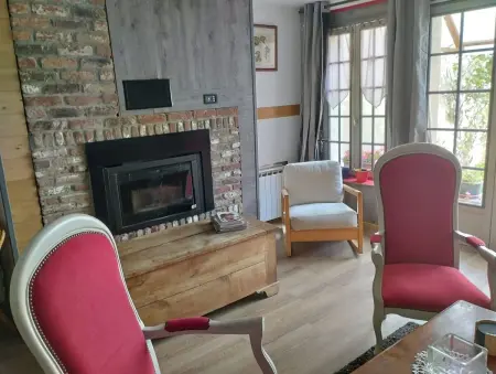 Maison familiale 4 chambres avec jardin à Hesdin-la-Forêt : photo 2