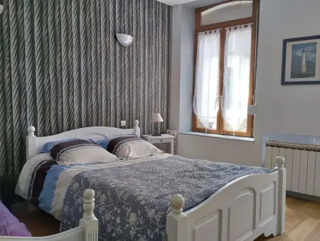 Maison familiale 4 chambres avec jardin à Hesdin-la-Forêt : photo 3