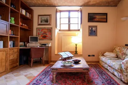 Villa toscane avec piscine débordement à Pari : photo 18