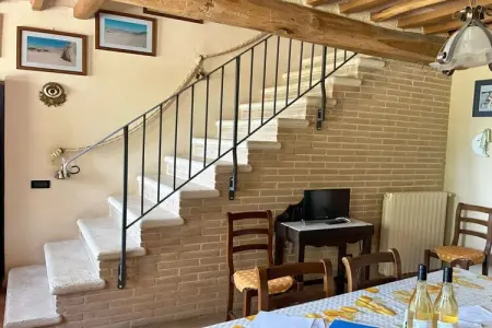 Villa toscane avec piscine débordement à Pari : photo 32