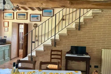Villa toscane avec piscine débordement à Pari : photo 34
