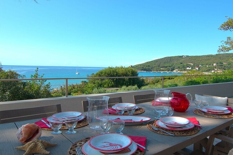 Villa bord de mer avec accès privé à la plage, Procchio - Photo 9