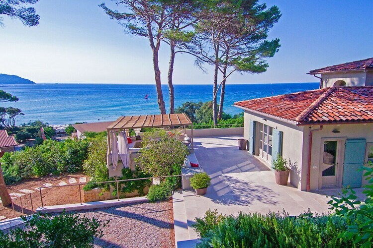 Villa bord de mer avec accès privé à la plage, Procchio - Photo 12