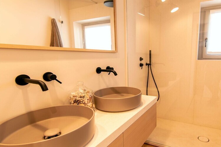 Villa bord de mer avec accès privé à la plage, Procchio - Photo 31