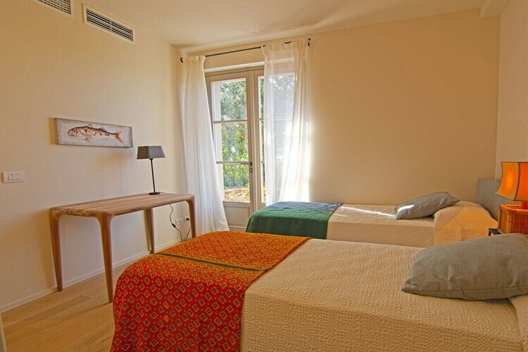 Villa bord de mer avec accès privé à la plage, Procchio - Photo 37