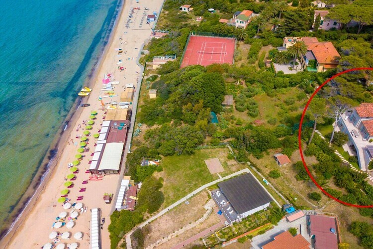 Villa bord de mer avec accès privé à la plage, Procchio - Photo 46
