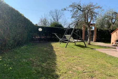 Villa jumelée Marina di Massa, jardin privatif 2 côtés : photo 5