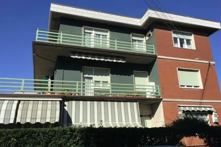 Maison Marina di Massa, balcon vue mer à 250 m plage : photo 1