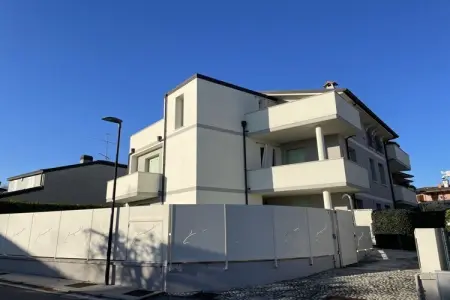 Location maison à Desenzano del Garda BS, 