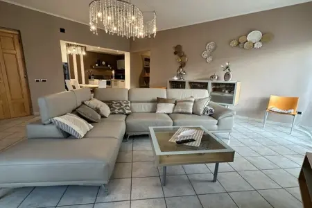 Appartement 3 chambres avec jardin et vue mer à Marina di Massa : photo 1