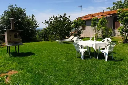 Maison de campagne rénovée avec jacuzzi, Scansano : photo 1