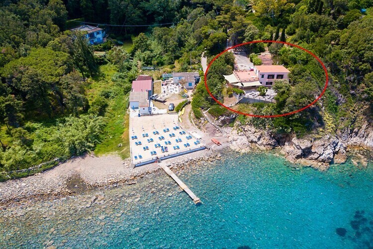 Villa 6 chambres face à la plage à Marciana Marina - Photo 9