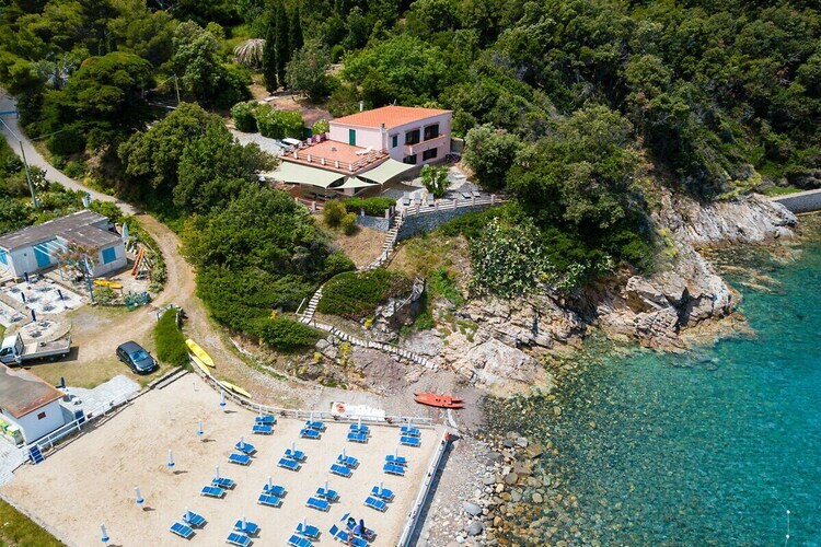 Villa 6 chambres face à la plage à Marciana Marina - Photo 11