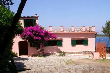 Villa 6 chambres face à la plage à Marciana Marina
