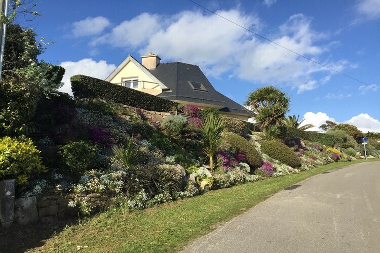 Villa vue mer à Plouhinec, plage à 2 min à pied - Photo 11