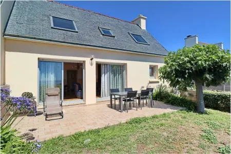 Location maison à Plouhinec, Maison de vacances à Plouhinec avec terrasse